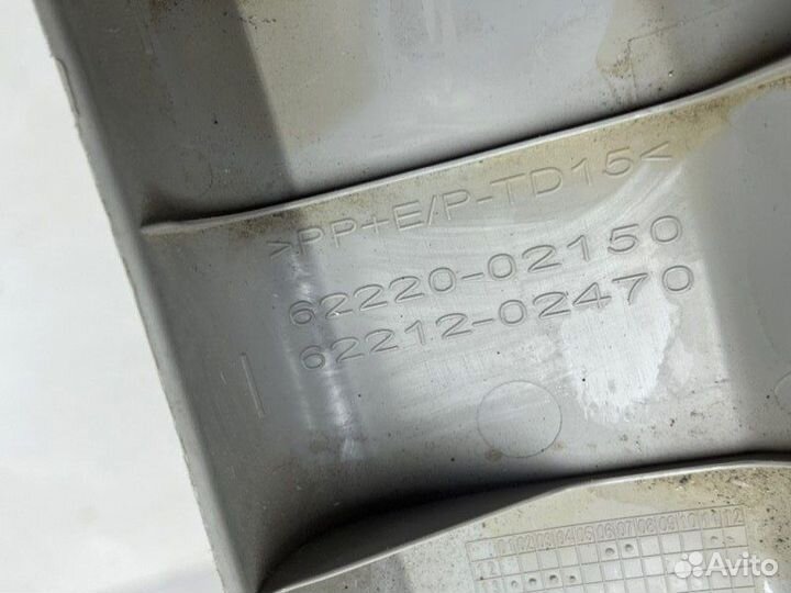 Накладка стойки внутренняя передняя левая Toyota