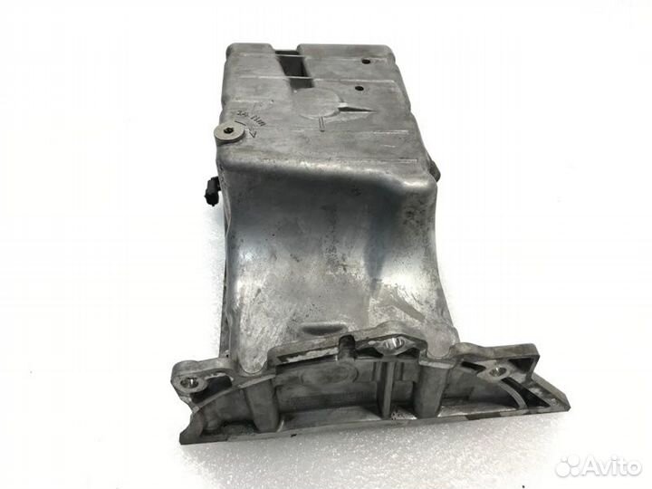 Поддон двигателя Chevrolet Cruze седан 1.8 2010