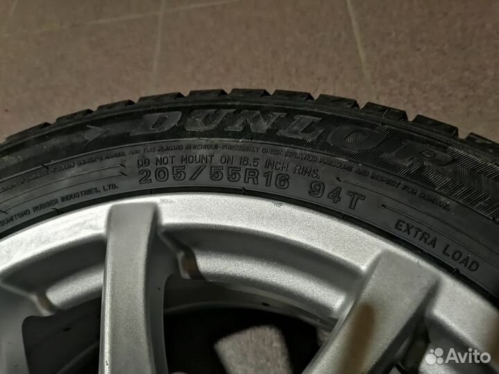 Dunlop Winter Maxx 205/55 R16