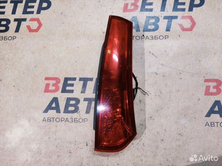 Фонарь задний правый верхний Kia Ceed Универсал