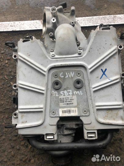 Нагнетатель воздуха (компрессор) Audi A8 2014 06e1