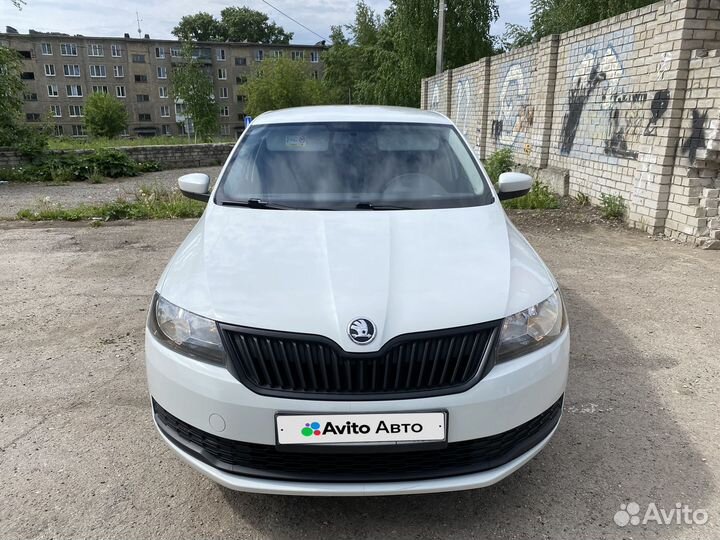 Skoda Rapid 1.6 AT, 2017, 117 010 км