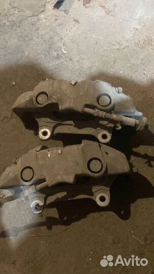 Тормозные суппорта передние Audi A6 A7 A8