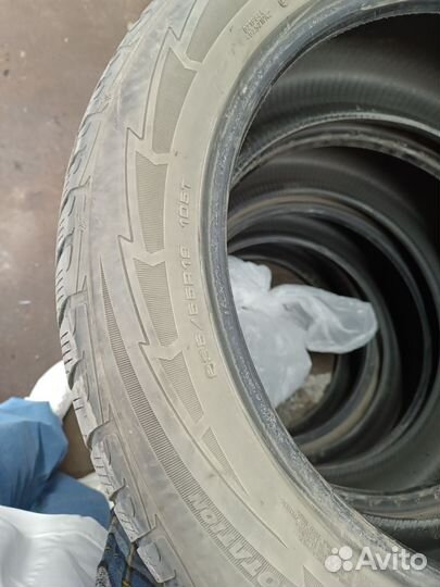 Goodyear UltraGrip SUV 235/55 R19 105T