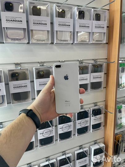 iPhone 8 Plus, 64 ГБ