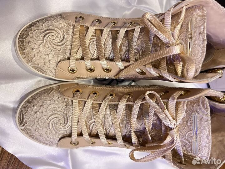 Кеды с вышивкой Loriblu 39 новые