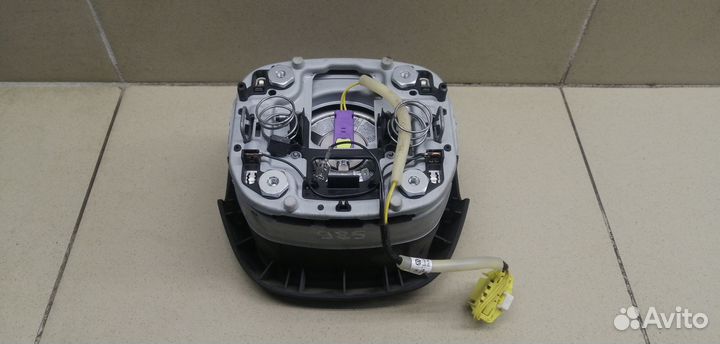 Подушка безопасности в рулевое колесо Fabia 2007-2