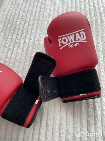 Боксерские перчатки