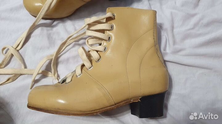 Ботинки для коньков детские p.21