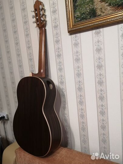 Классическая гитара NewTon Soloist