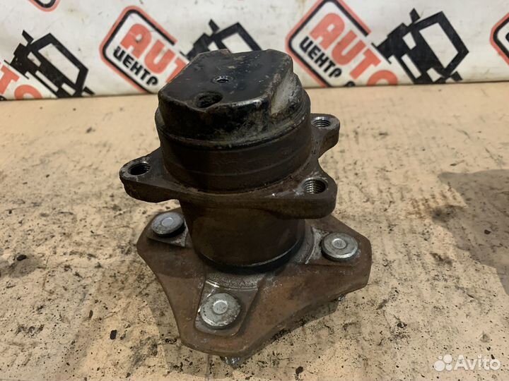 Ступица задняя Nissan Tiida C11