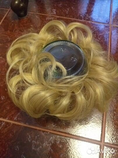 Пучок-резинка из волос