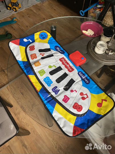 Мягкое пианино fisher price