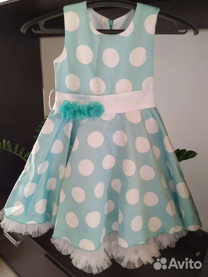 Платье праздничное