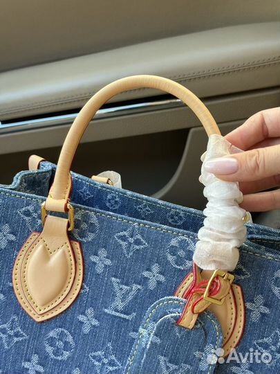 Сумка Louis Vuitton Onthego PM Denim