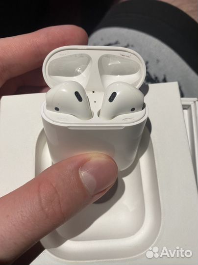 Airpods 2 оригинал