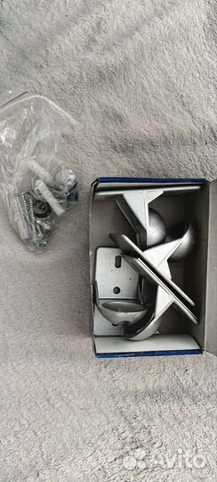 Кронштейн настенный для акустики Watton VL240