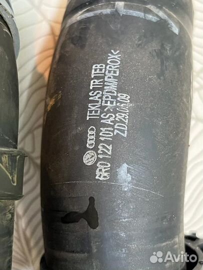 Патрубок системы охлаждения Volkswagen Polo седан