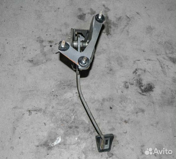 Педаль газа, тормоза, сцепления Chevrolet Lanos