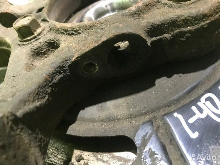 Кулак (цапфа) передний правый Hyundai I40 седан