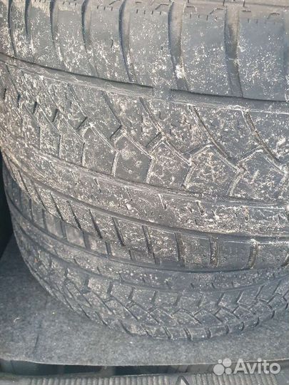 Ovation W-586 225/50 R17