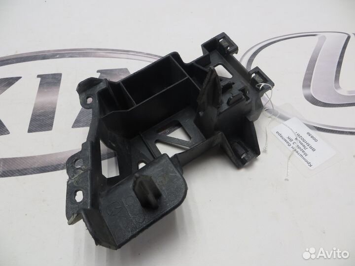 Кронштейн переднего бампера левый Mazda 3 BK