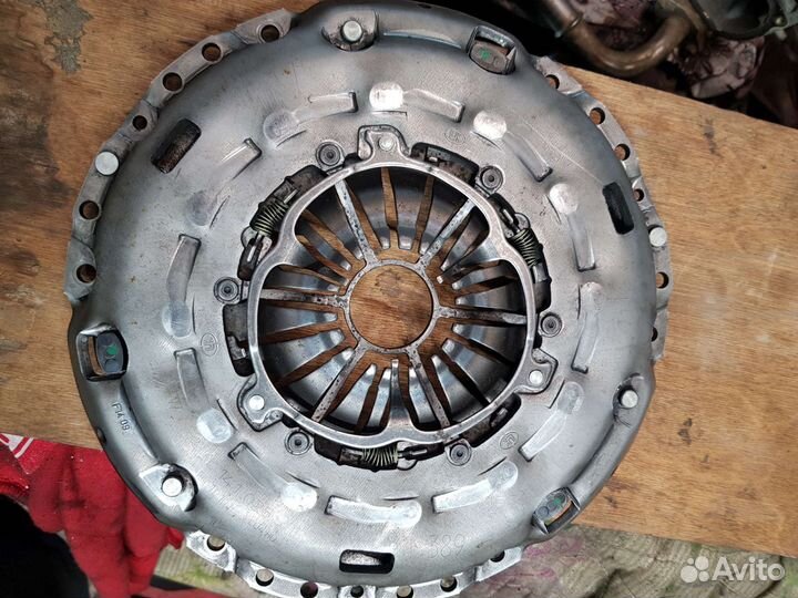 Маховик,корзина и диск сц. hover 4d20 и VW Амарок