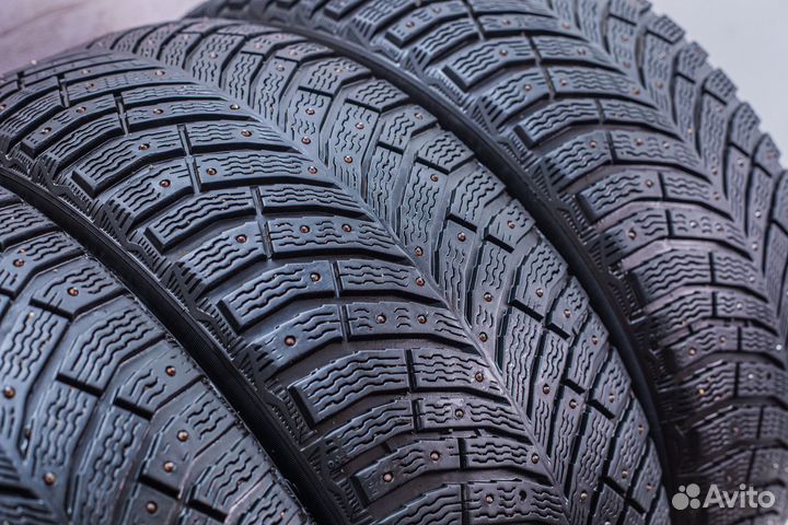 Michelin X-Ice North 4 245/45 R19 102H