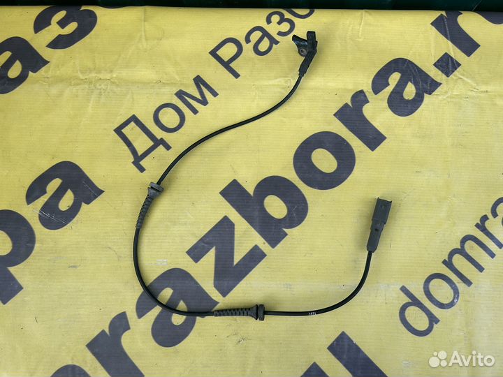 Citroen C4 B7 Передний датчик abs