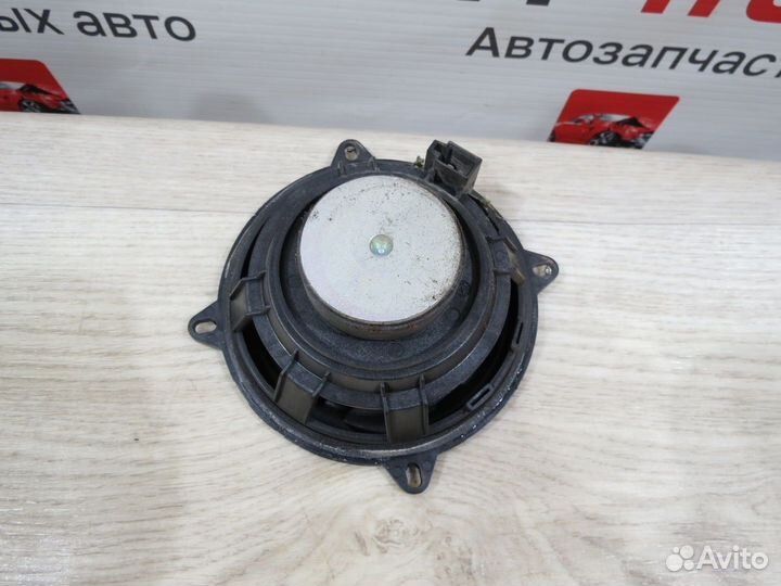 Динамик двери Renault Daster