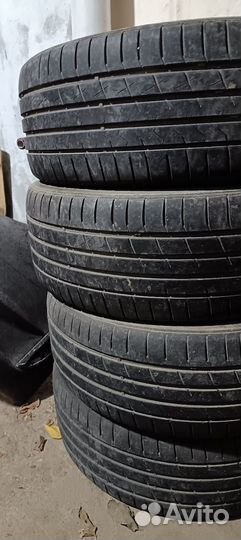 Habilead HF330 215/45 R18 93W