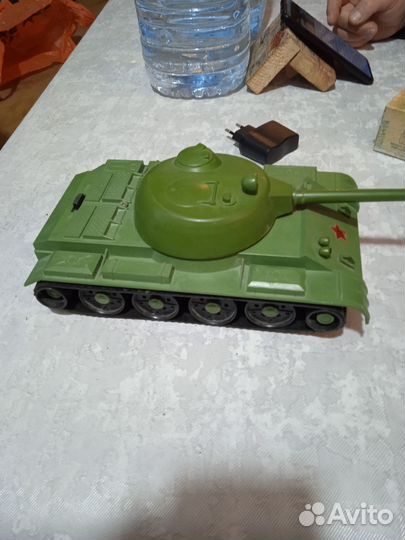 Танк на радиоуправлении