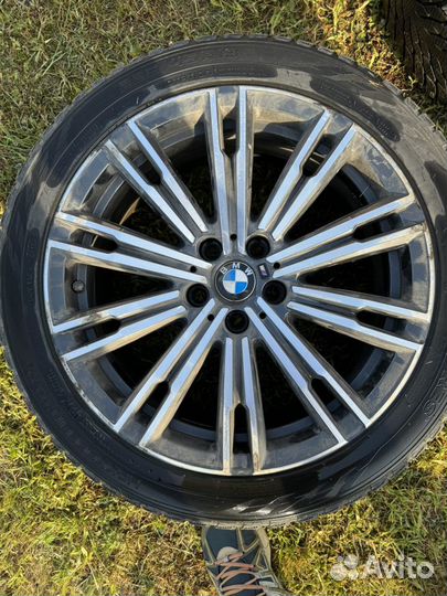 Комплект зимних колес R18 BMW