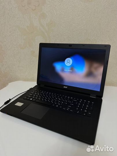 Ноутбук Acer Aspire ES1-731G 17.3