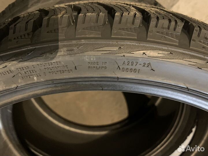 Nokian Tyres Hakkapeliitta R3 235/35 R20 92T