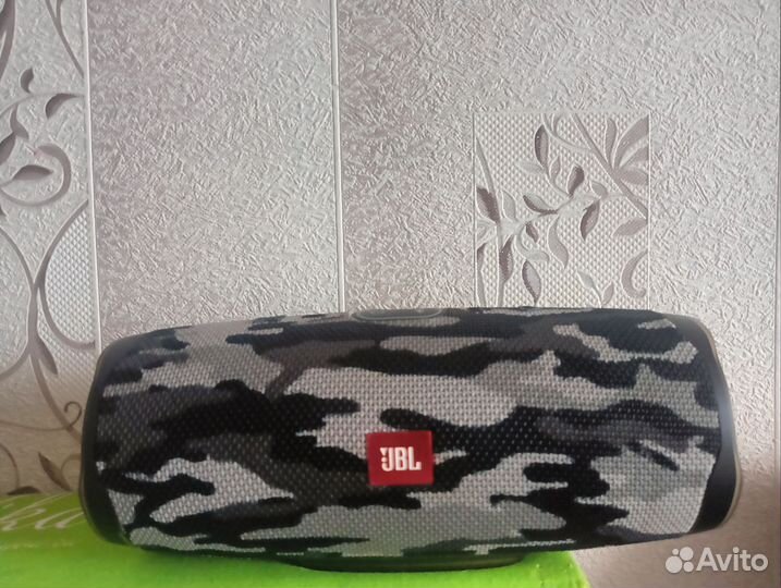 Колонка jbl charge 4