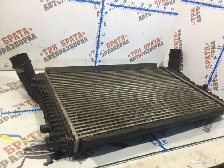 Фольксваген Пассат Радиатор интеркулера