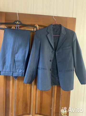 Школьный костюм