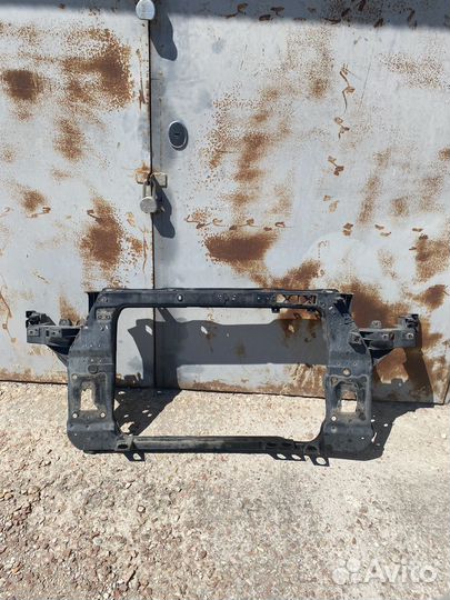 Панель передняя (телевизор) Hyundai Ix35 /Tucson 2