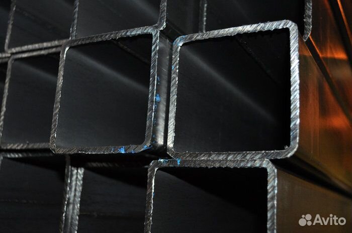 Профильная труба 40х40х3