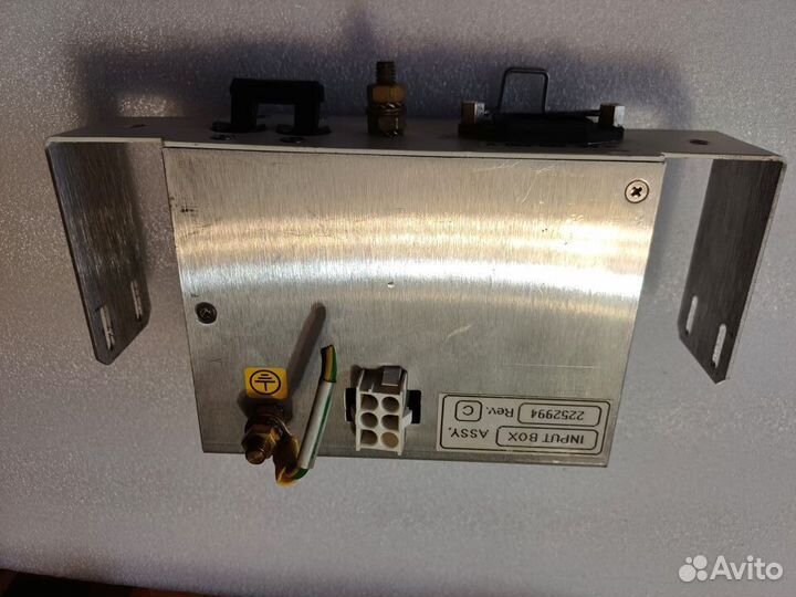 Блок защиты на 15 и 30 Ампер с выключателем