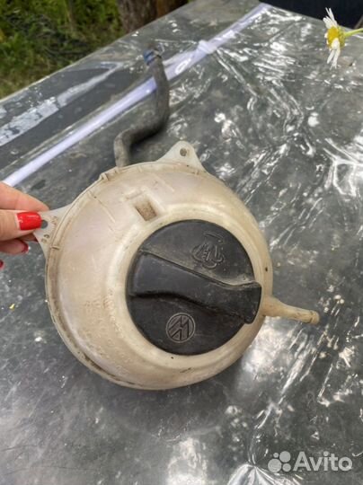 Расширительный бачок Volkswagen b3