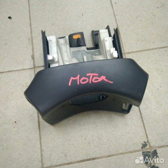 Кожух рулевой колонки Renault Scenic 2 JM