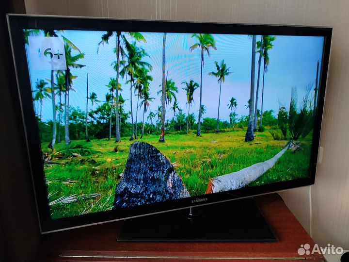 Телевизор Samsung UE40D5000PW