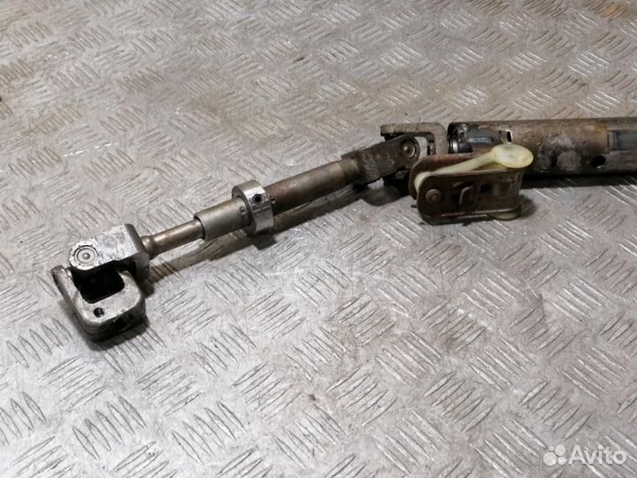Вал рулевого механизма Skoda Octavia 2000 2011