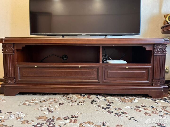 Тумба под тв