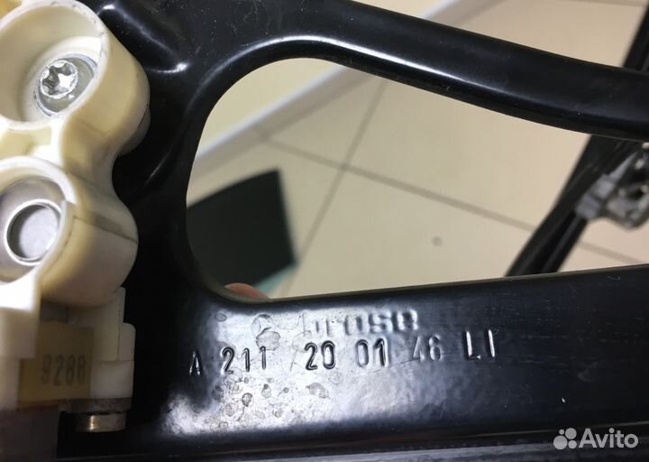 Стеклоподьемник передний левый Mercedes W211