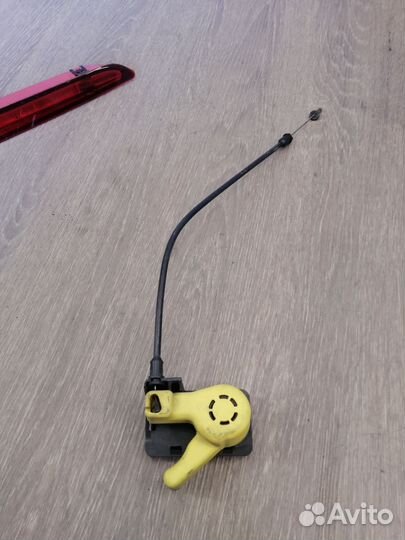 Ручка открывания капота Ford Focus 3