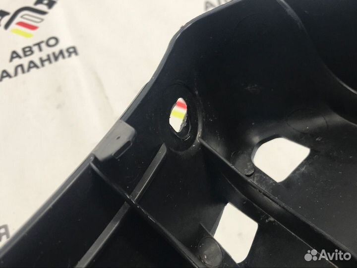 Направляющая бампера задняя Bmw 5-Series E60