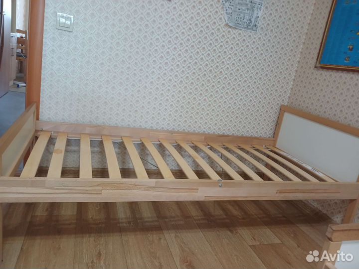 Детская кровать IKEA с матрасом